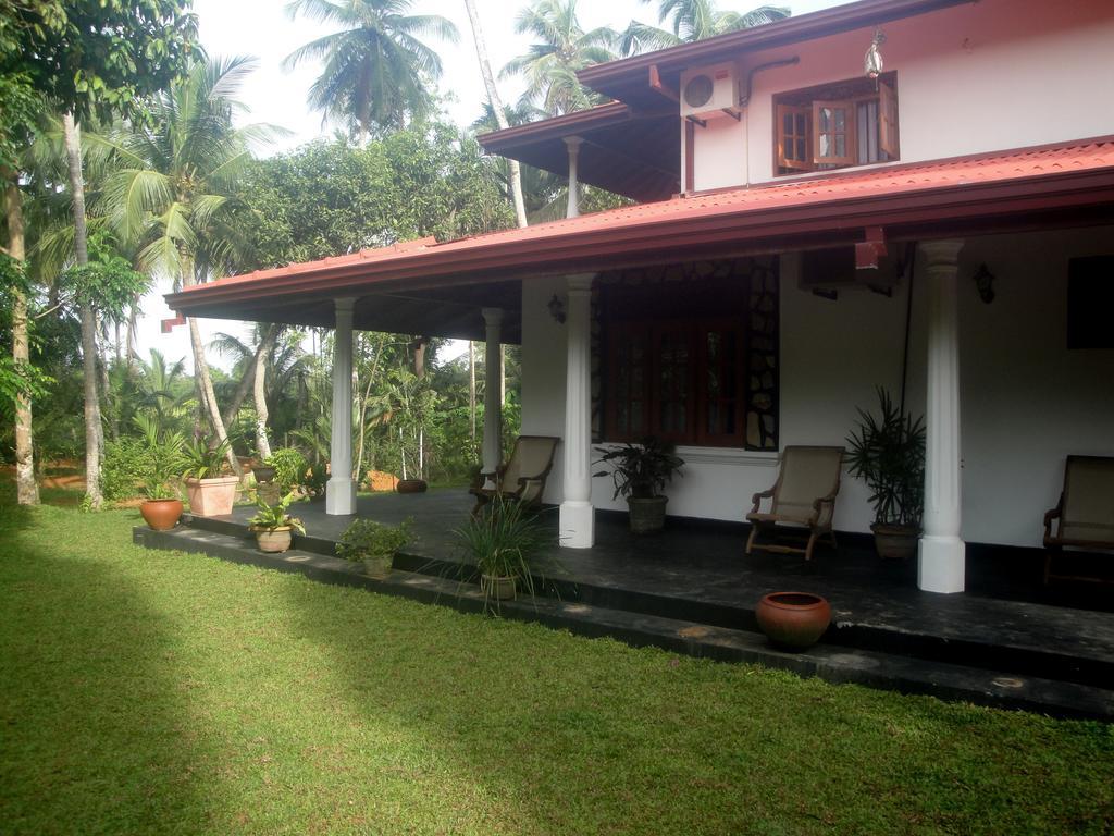 Priyanka Villa Bentota Quarto foto