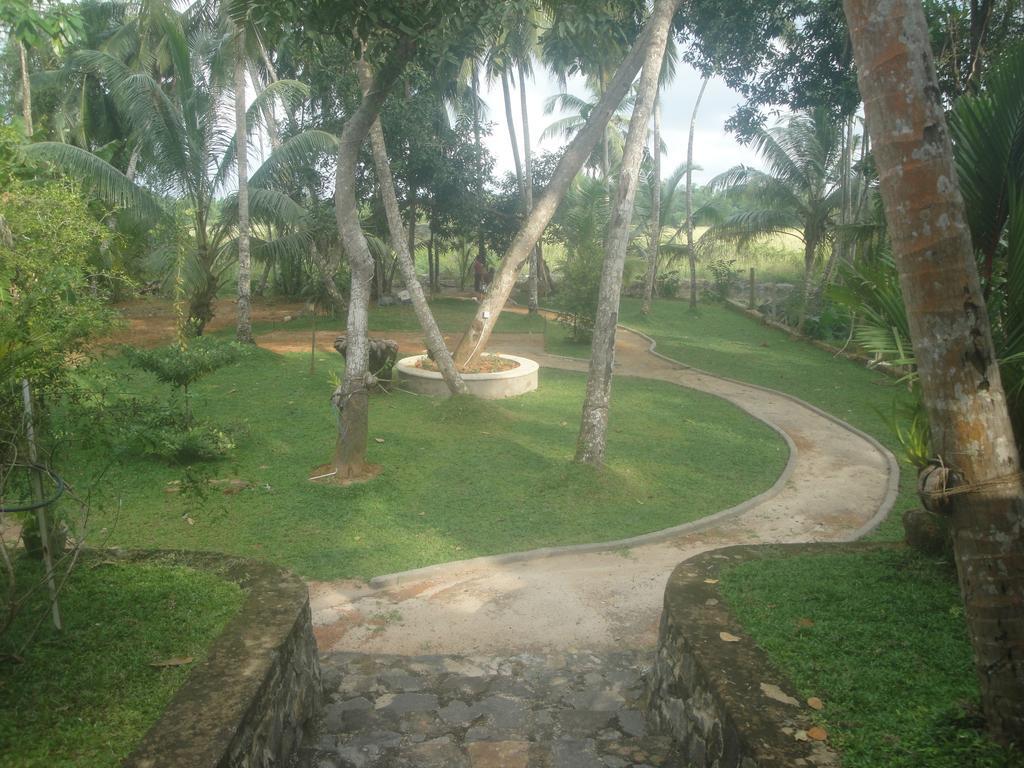 Priyanka Villa Bentota Exterior foto